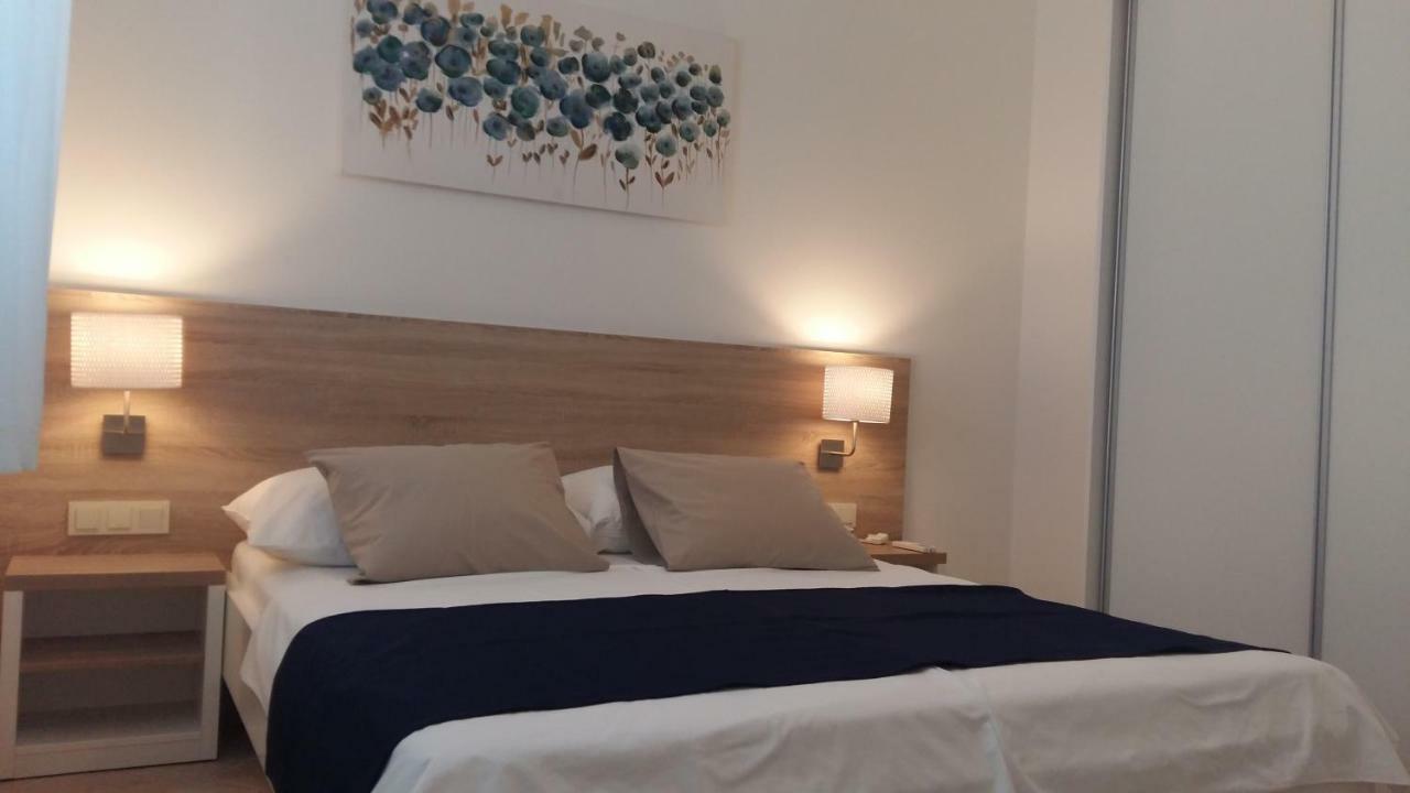 Haus Mit Meerblick Lopar Exteriér fotografie