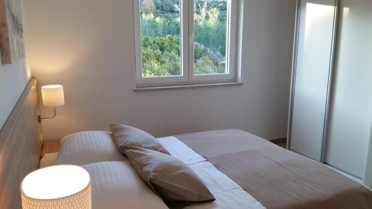Haus Mit Meerblick Lopar Exteriér fotografie